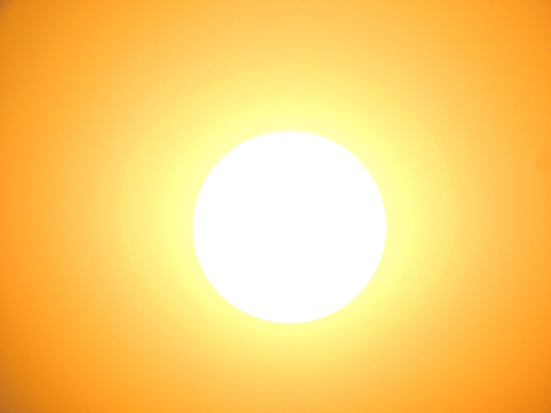 ¿Cuál es el verdadero color del Sol?