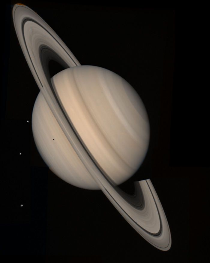 ¿Qué Curiosidades Tiene Saturno?
